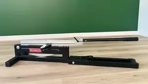Guillotine pour sol stratifié