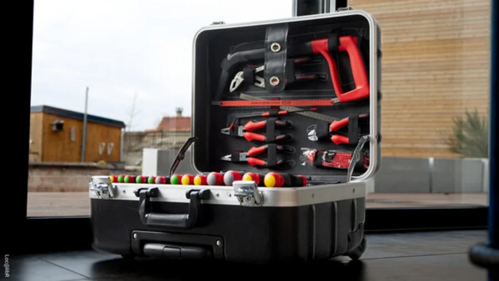 Les 10 outils indispensables pour tout bricoleur amateur