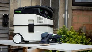 Aspirateur poussières