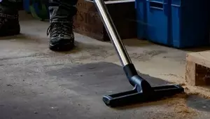 Aspirateur eau et poussières